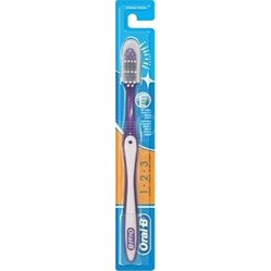 ZUBNÍ KARTÁČEK ORAL-B Shiny Clean medium 1 ks