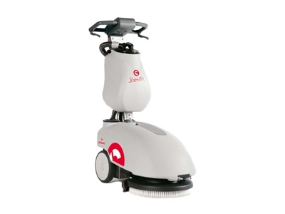 COMAC VISPA 35B mycí stroj, včetně baterie a nabíječky