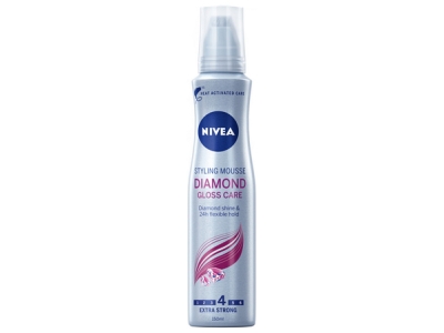 NIVEA pěnové tužidlo Diamond Gloss Care 150 ml